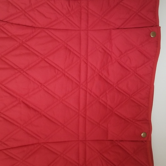 Eddie Bauer Ladies Quilted Vest - Picture 3 of 6